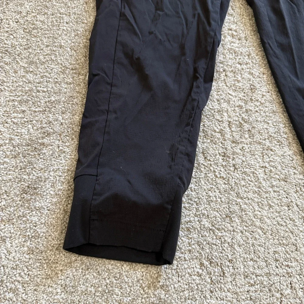 Athleta Trekkie North Joggers Black Hiking Pants Sz 6 Gorpcore Outdoor Trail